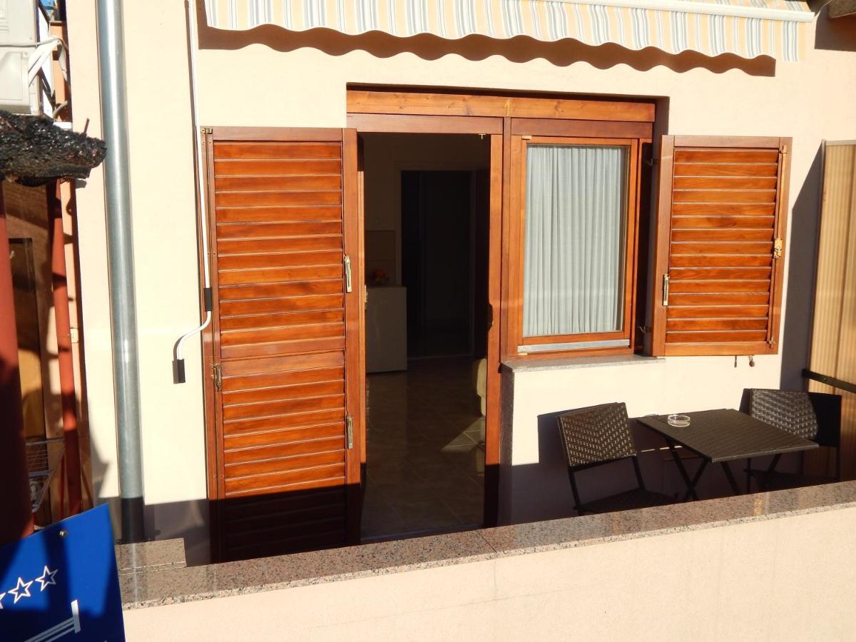 Apartment Jelena Фажана Экстерьер фото